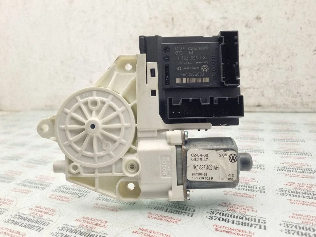 Front door window regulator motor 1K5837402AH