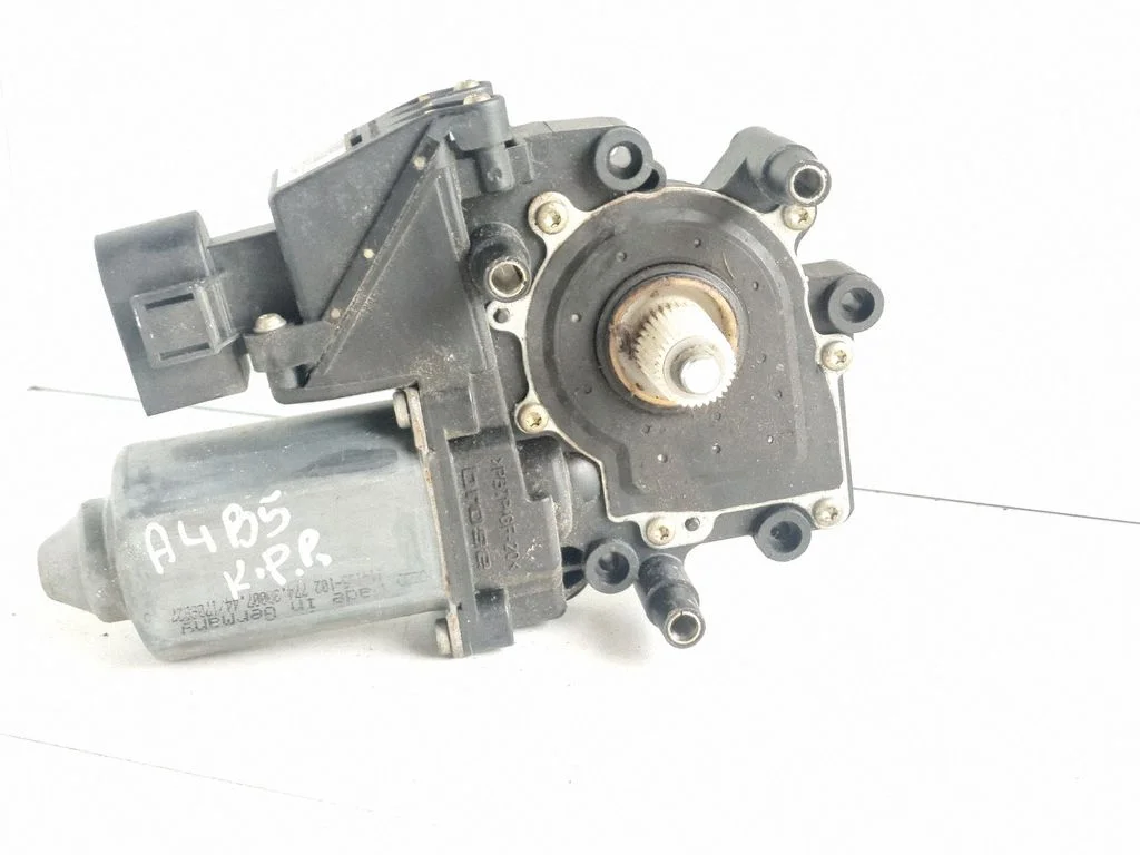 Front door window regulator motor 113846113