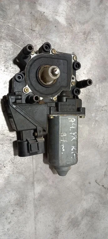 Front door window regulator motor – front left
