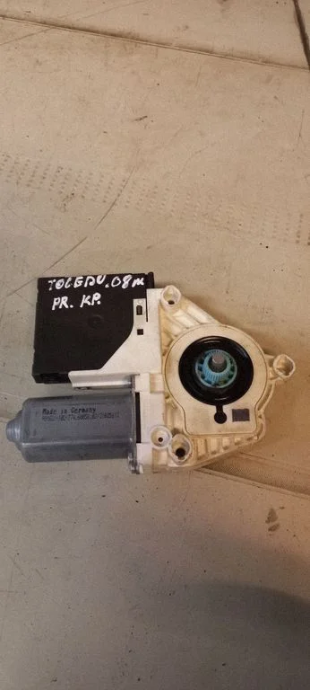 Front door window regulator motor 1K0959792H