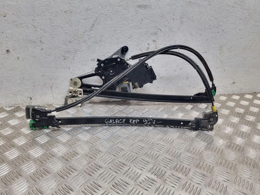 Front door window regulator with motor 7M0959801A