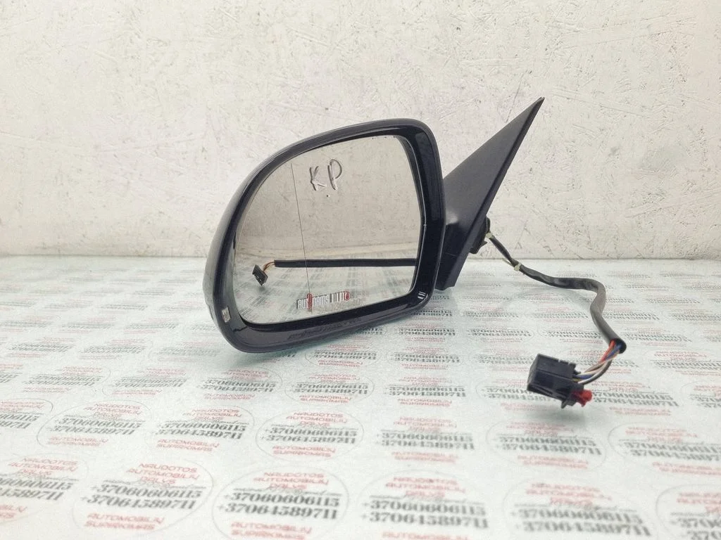 Front door electric wing mirror 18133