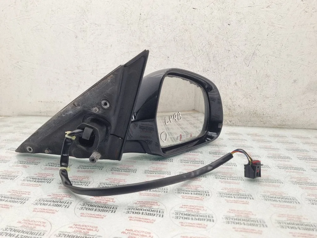 Front door electric wing mirror 18134