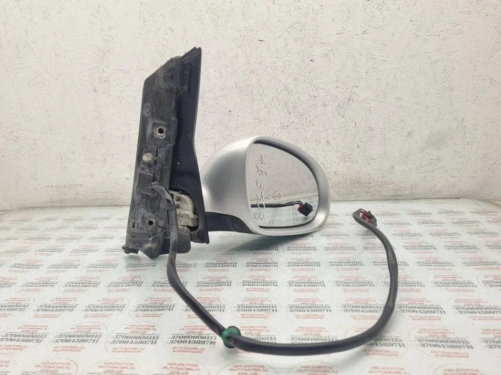 Front door electric wing mirror 076014