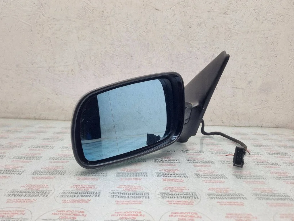 Front door electric wing mirror 1M0857933LI