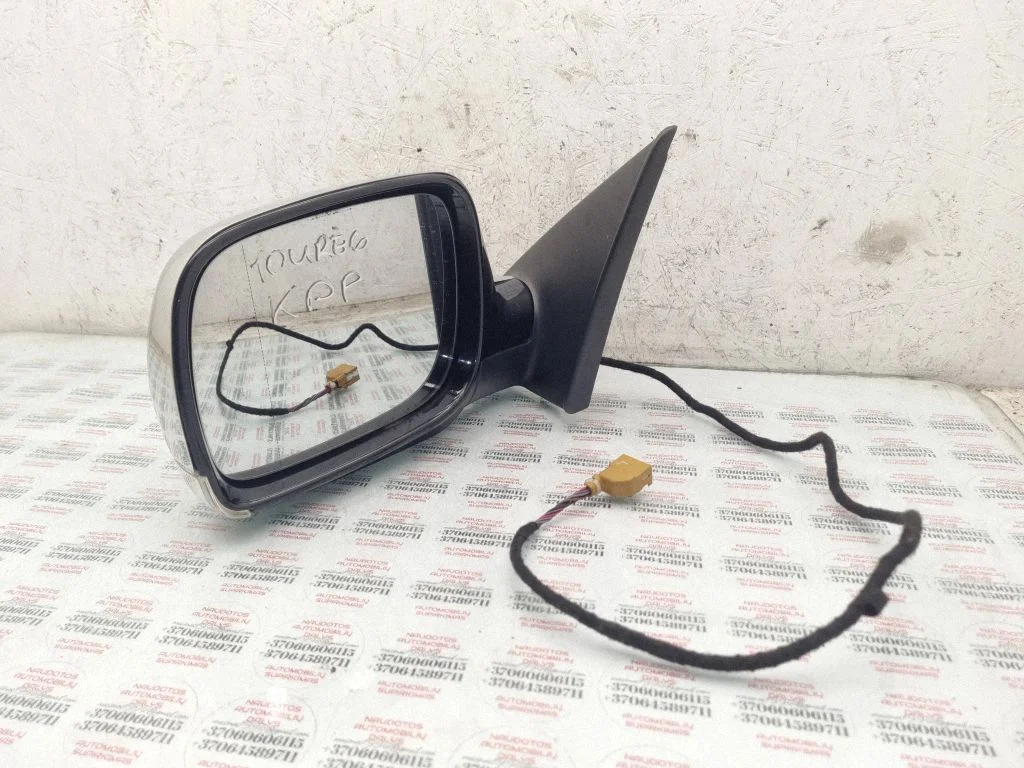 Front door electric wing mirror – Volkswagen Touareg I (2002-2010)