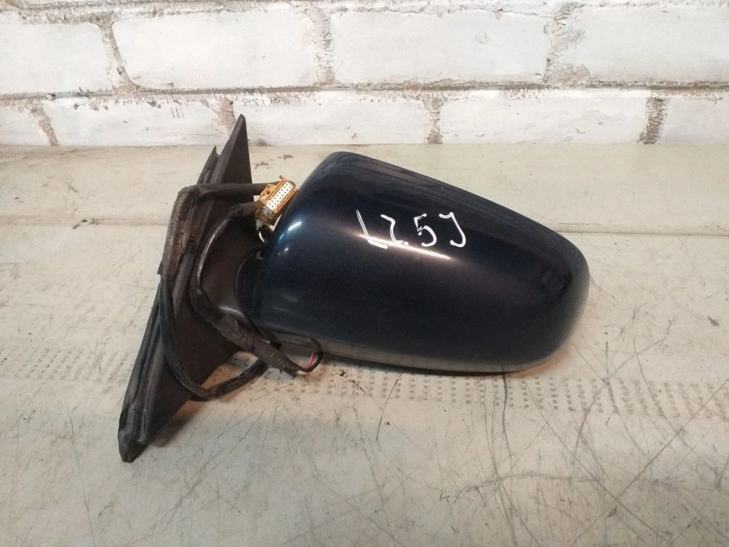 Front door electric wing mirror 015817