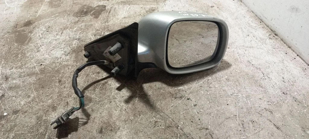 Front door electric wing mirror 1U1857502C