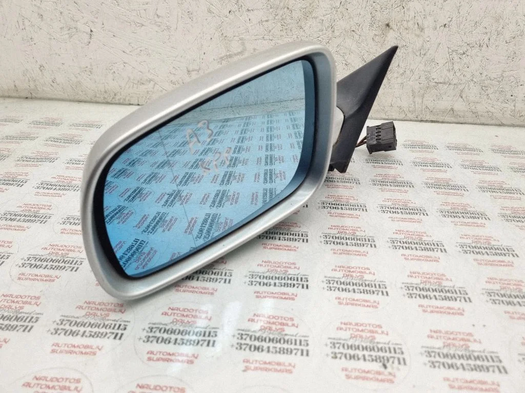 Front door electric wing mirror 8L1858531