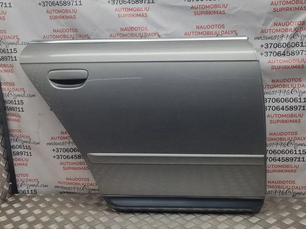 Rear door