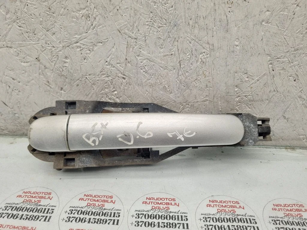 Rear door exterior handle 3B0837885