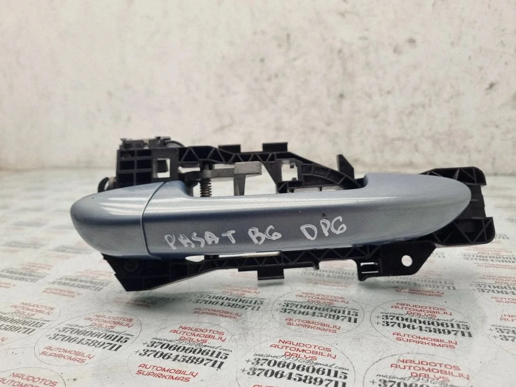 Rear door exterior handle 3C0837886J