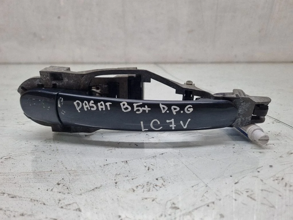 Rear door exterior handle 3B0837885