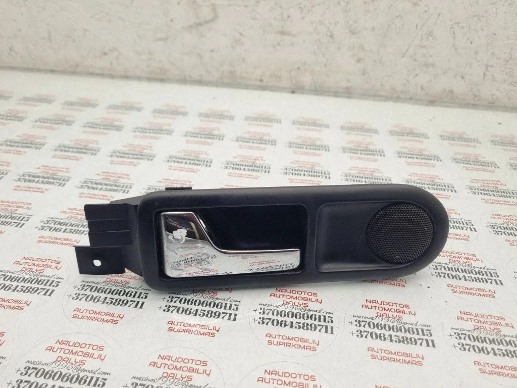 Rear door interior handle – Volkswagen Passat B5.5 (2001-2005)