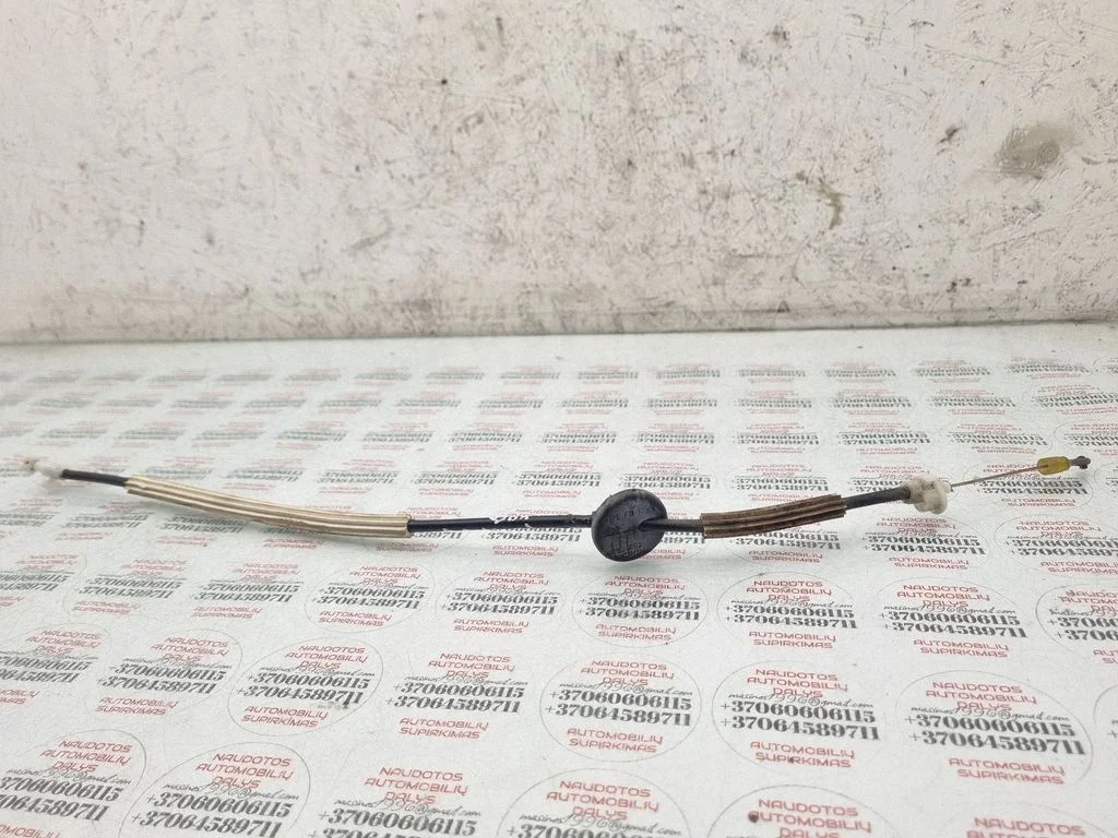 Rear door cable line – Volkswagen Touareg I (2002-2010)
