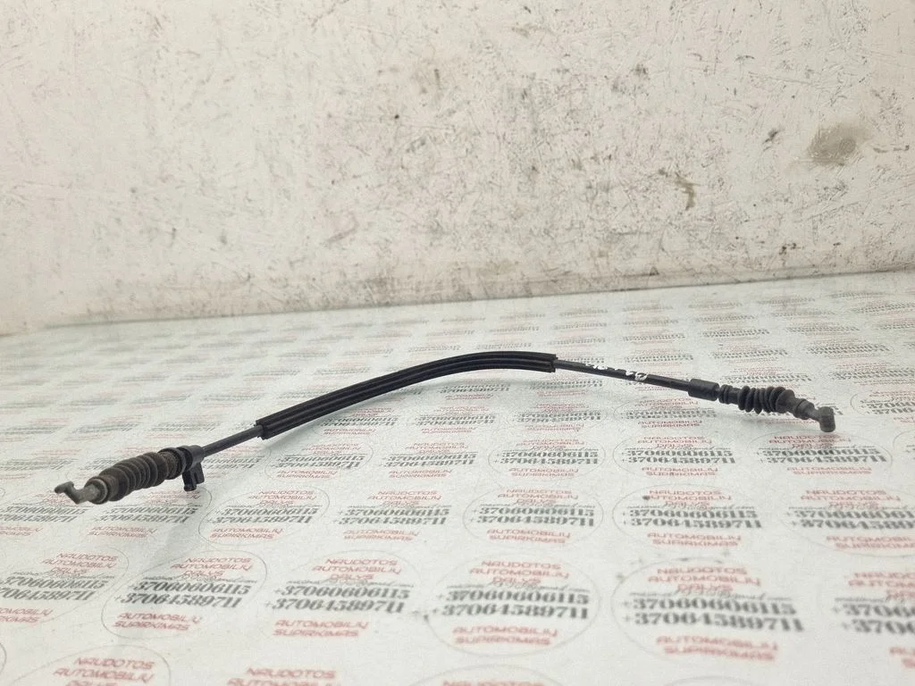 Rear door cable line – Audi Q7 4L (2005-2015)