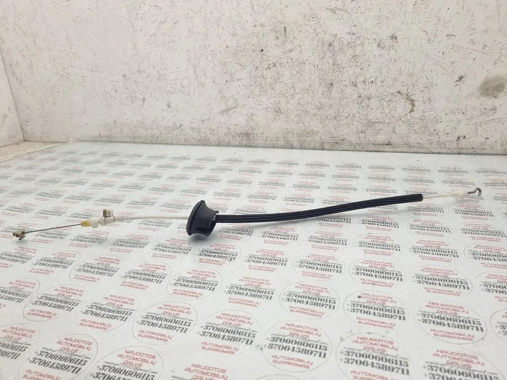 Rear door cable line – Audi Q7 4L (2005-2015)
