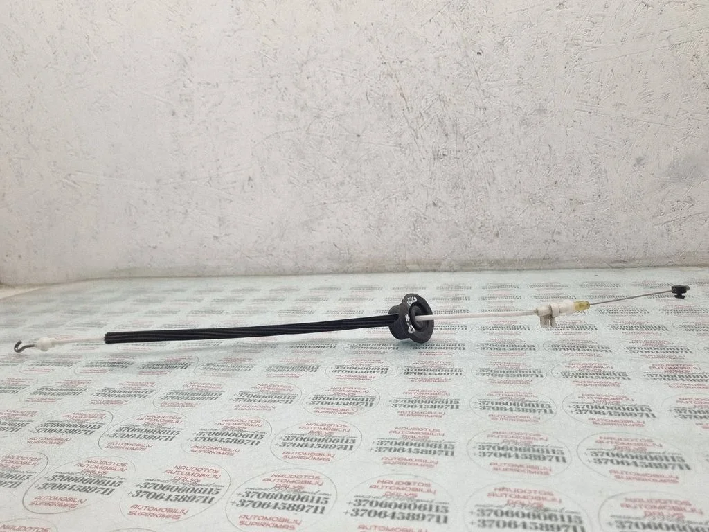 Rear door cable line – rear left