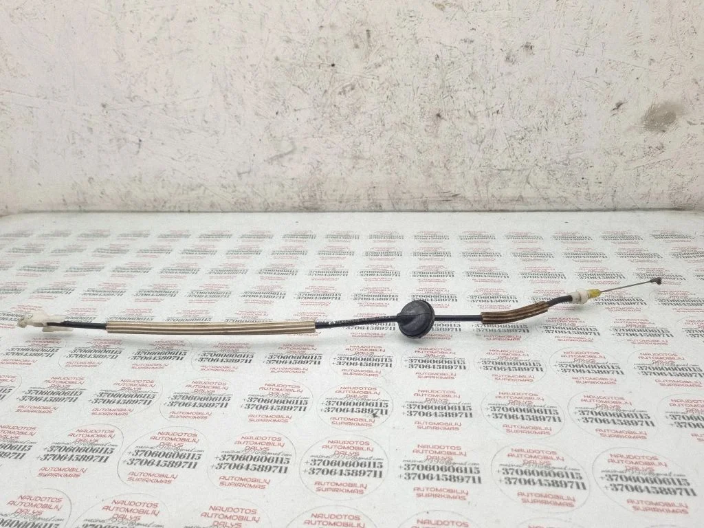 Rear door cable line – Volkswagen Touareg I (2002-2010)