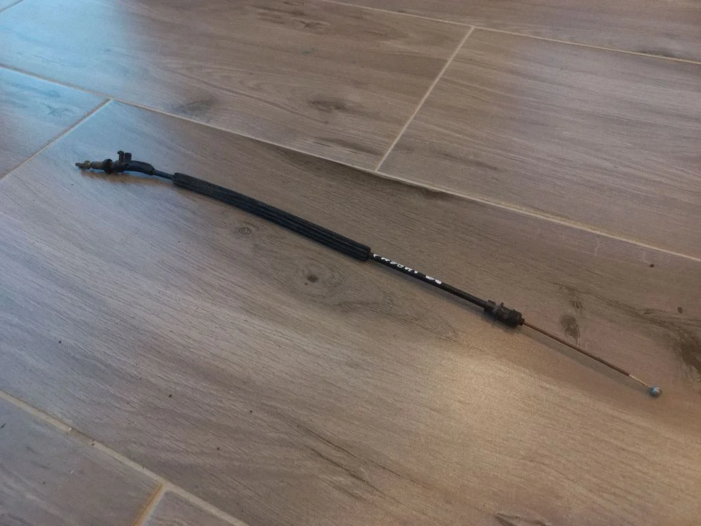 Tagaukse tross – Volkswagen Passat B6 (2005-2010)