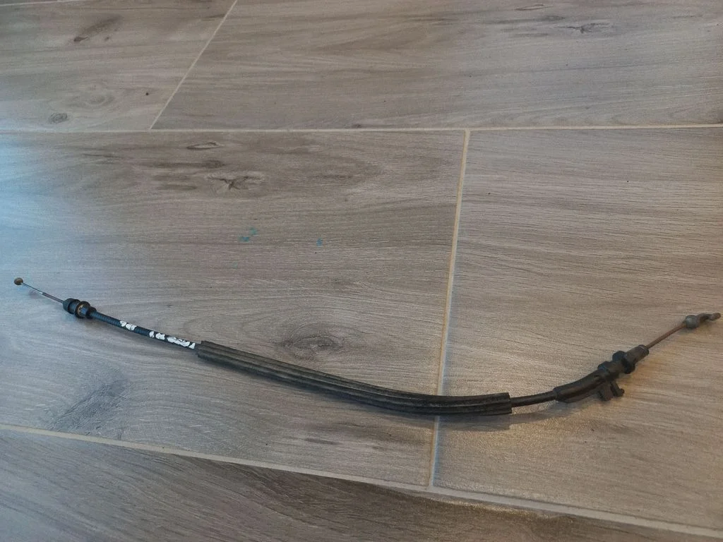 Tagaukse tross – Volkswagen Passat B6 (2005-2010)