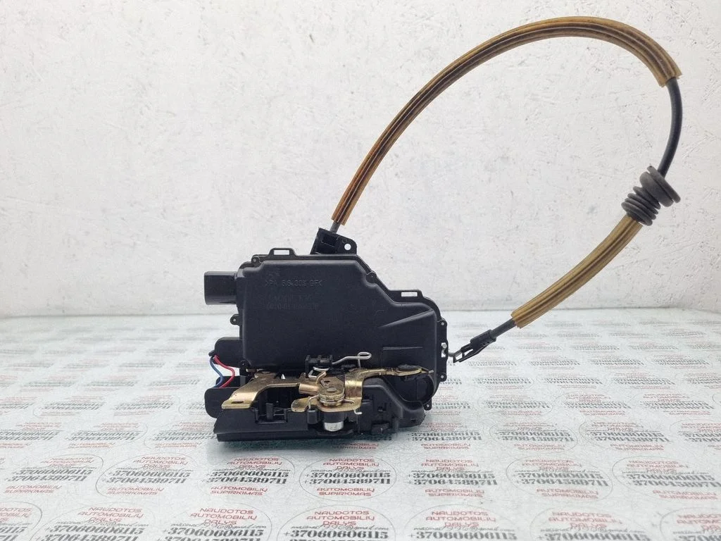 Rear door lock – rear left
