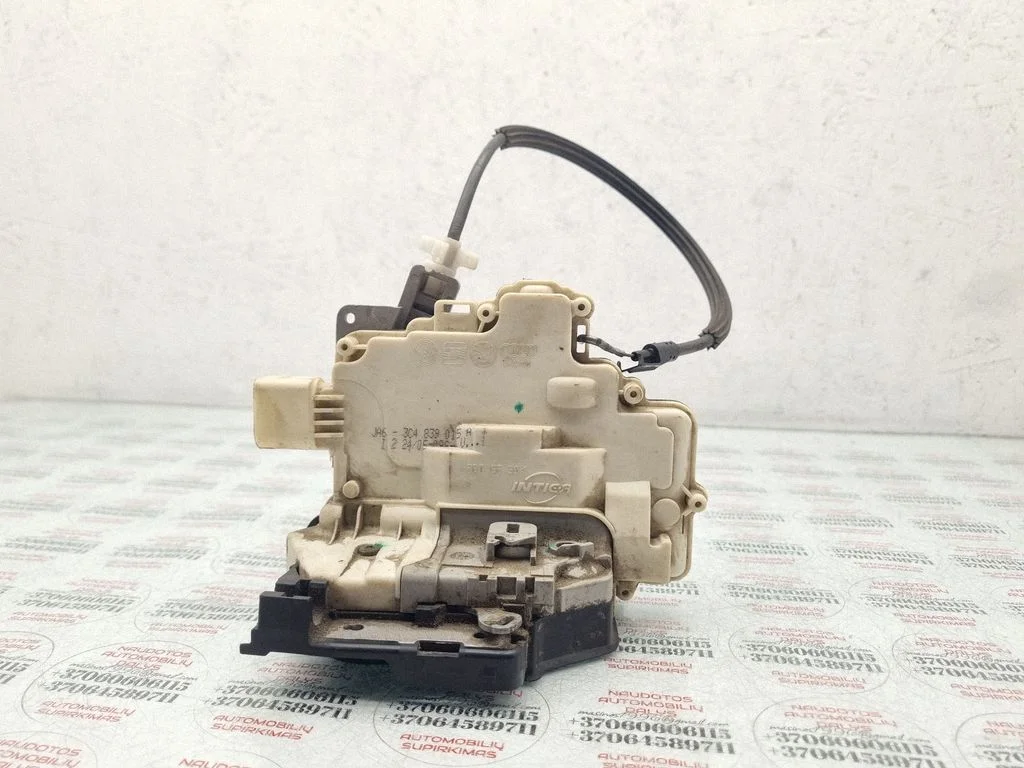 Zamek drzwi tylnych 3C4839015A