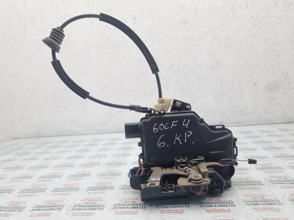 Rear door lock – rear left