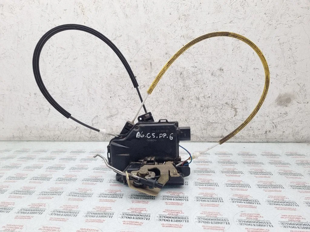 Rear door lock – rear right