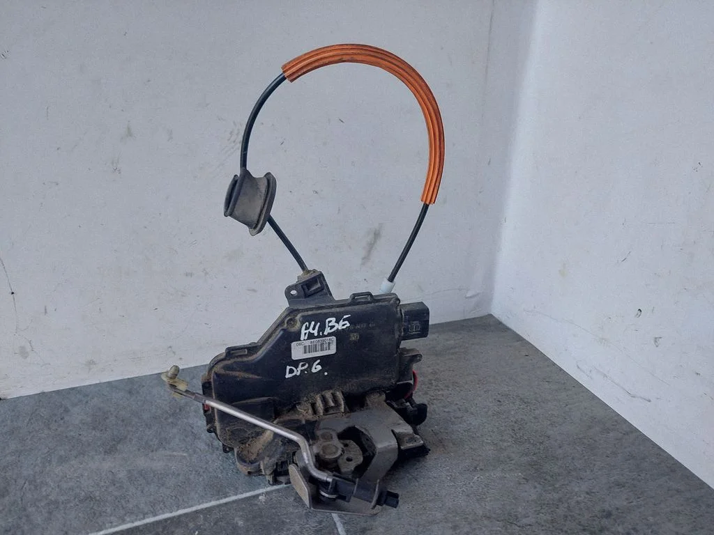 Rear door lock – Audi A4 S4 B6 8E 8H (2001-2005)