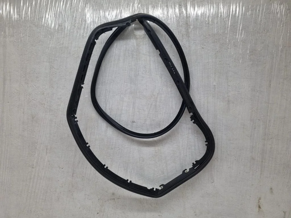 Rear door rubber seal (on body) – Audi A6 Allroad C6 (2006-2011)