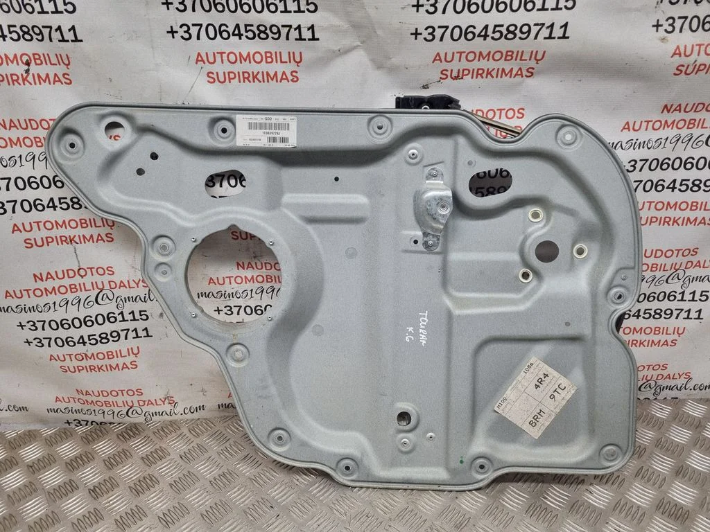 Tagaukse aknatõstuk ilma mootorita 1T0839729J