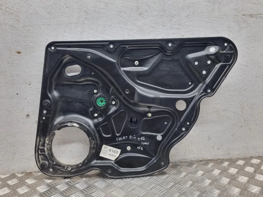 Rear window lifting mechanism without motor 3C4839756H