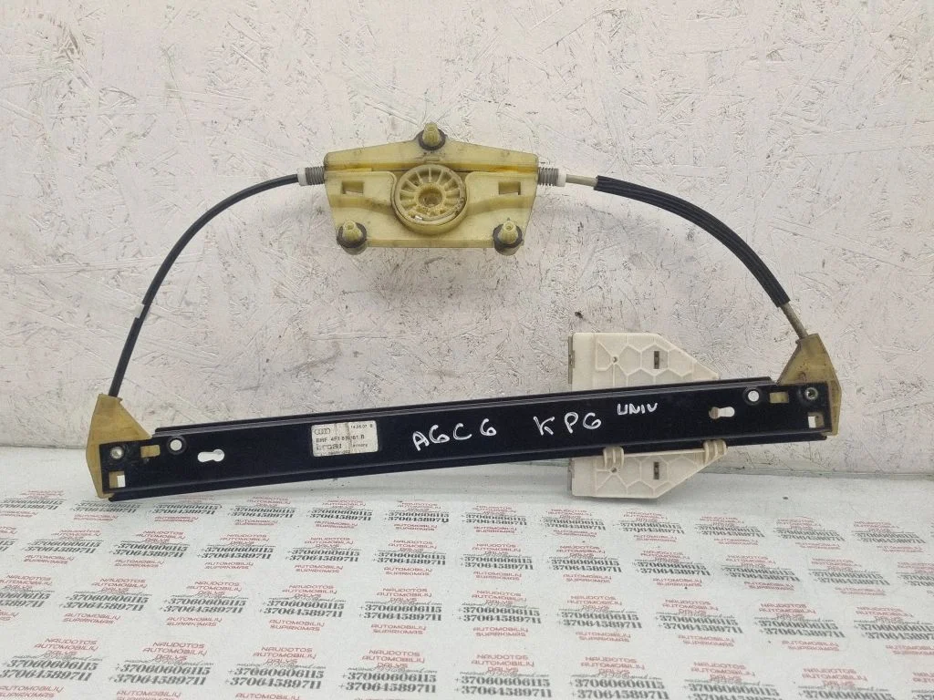 Rear window lifting mechanism without motor 4F0839461B
