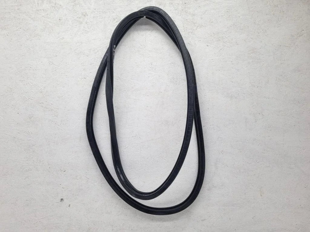 Rear door rubber seal (on body) – Volkswagen Touran II (2010-2016)
