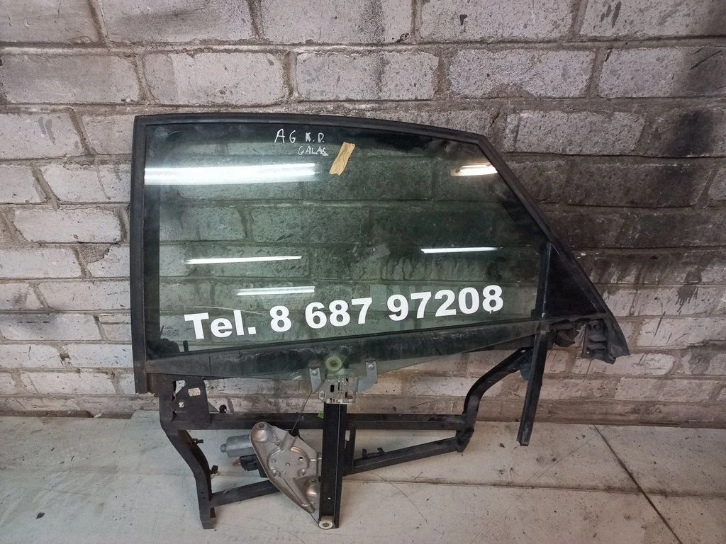 Rear door window regulator with motor – rear left