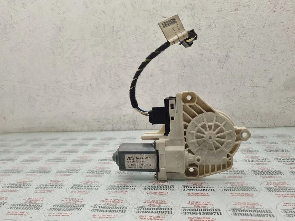Rear door window regulator motor – Audi A6 Allroad C6 (2006-2011)