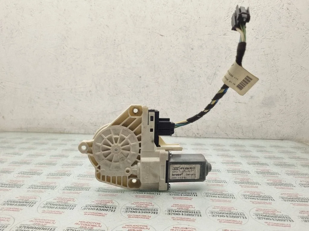 Rear door window regulator motor – Audi A6 Allroad C6 (2006-2011)