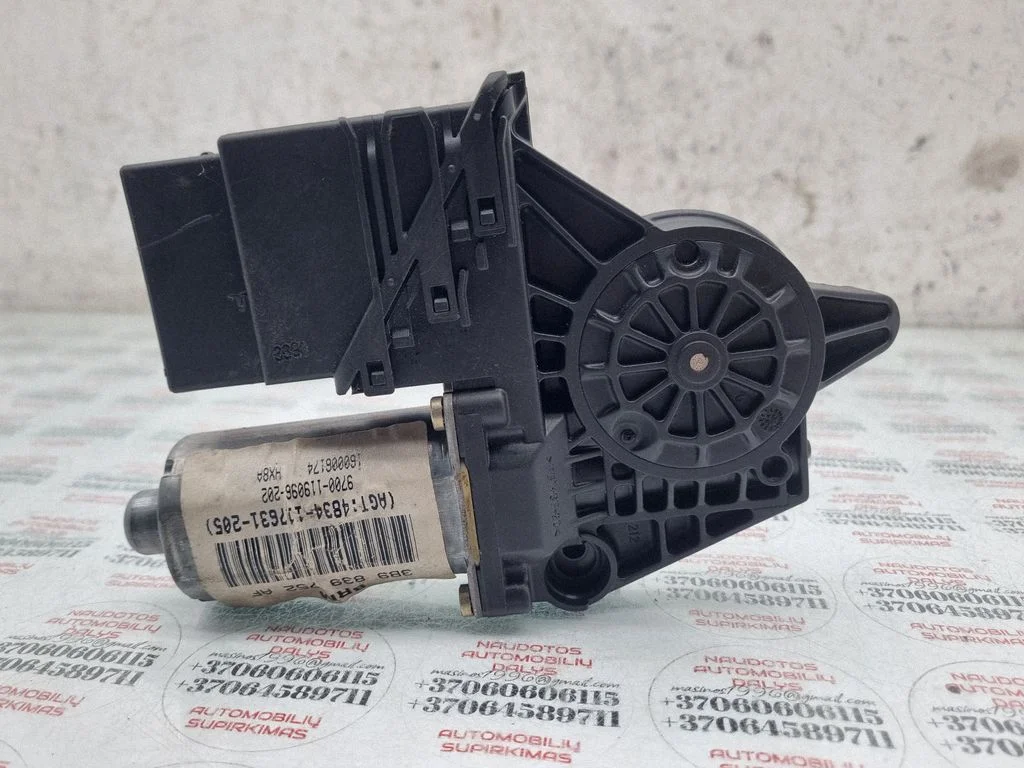 Aizmugurējā loga pacēlāja motoriņš 3B9839752AF