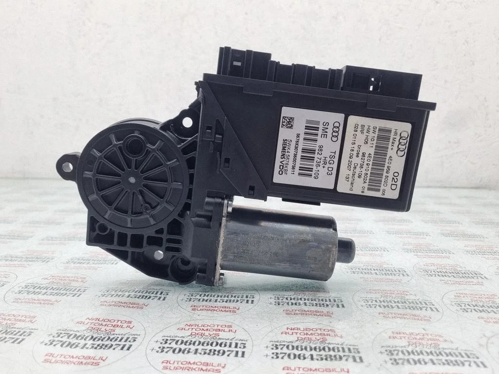 Aizmugurējā loga pacēlāja motoriņš 4E0959802D