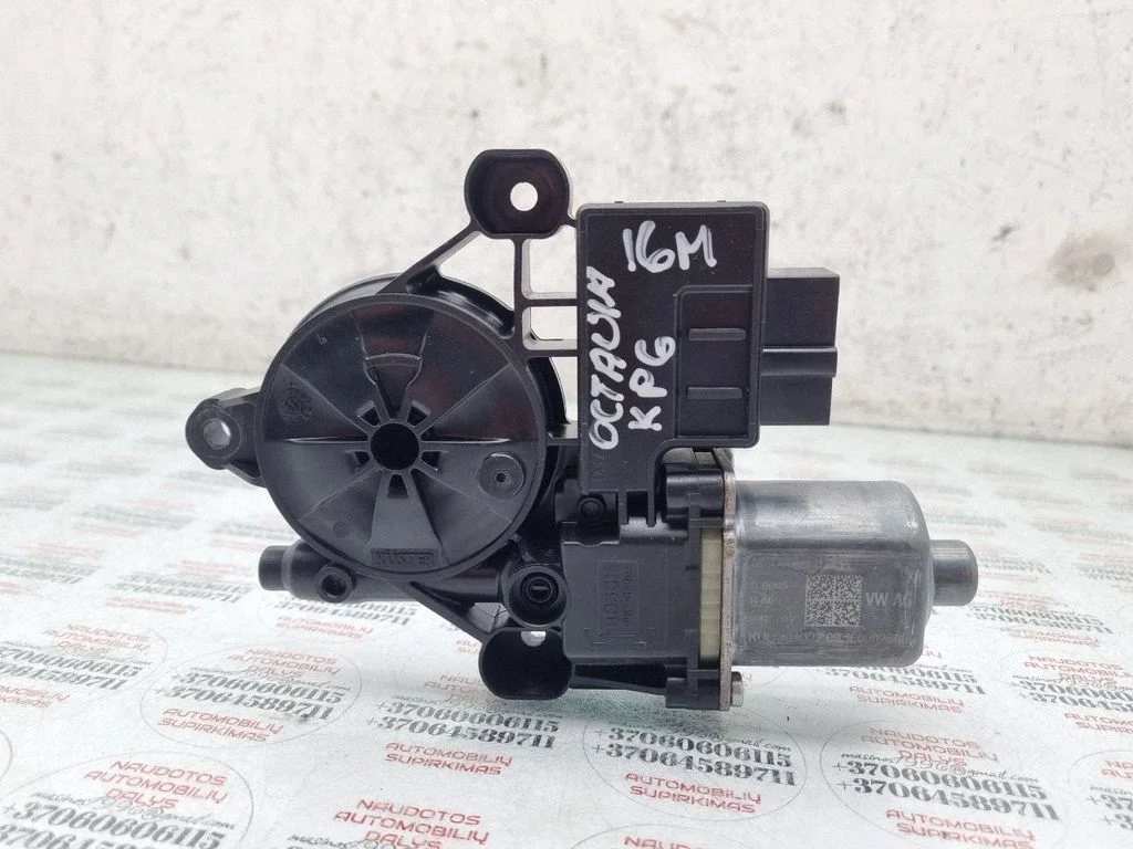 Rear door window regulator motor – Skoda Octavia Mk3 (5E) (2013-2019)