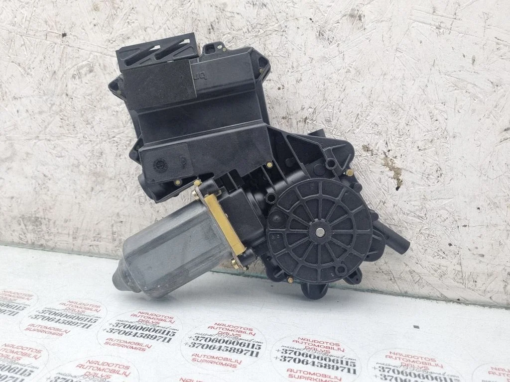 Rear door window regulator motor – Volkswagen Sharan (2001-2010)
