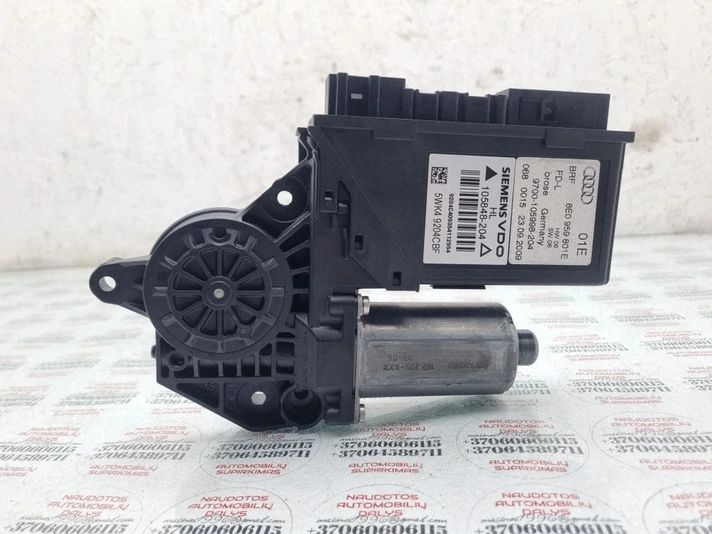 Rear door window regulator motor – Seat Exeo (3R) (2008-2013)