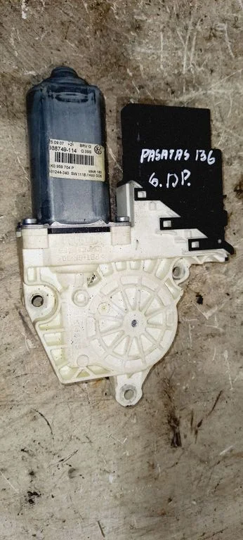 Rear door window regulator motor – Volkswagen Passat CC (2008-2016)
