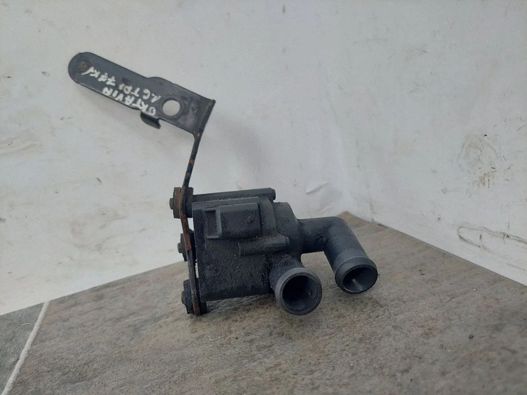 Electric auxiliary coolant/water pump 5N0121093A