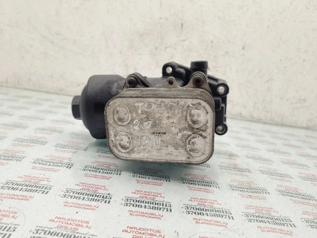 Oil filter mounting bracket – Volkswagen Touran II (2010-2016)