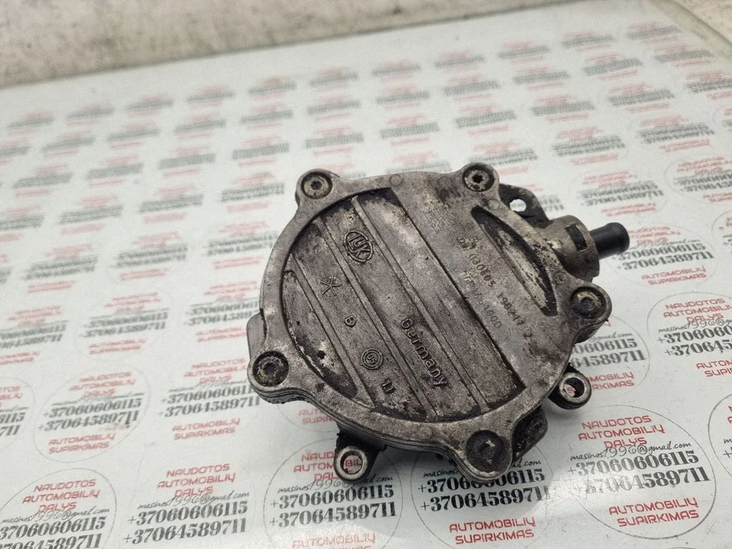 Vaakumpump 06E145100D
