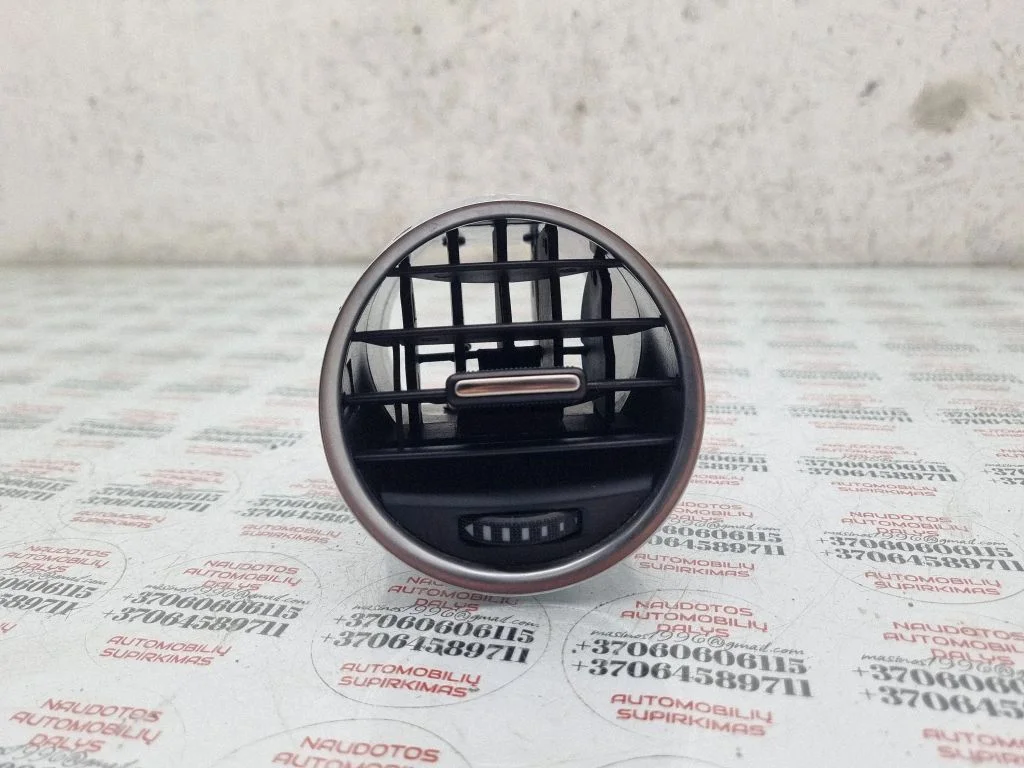 Dash center air vent grill – Seat Exeo (3R) (2008-2013)