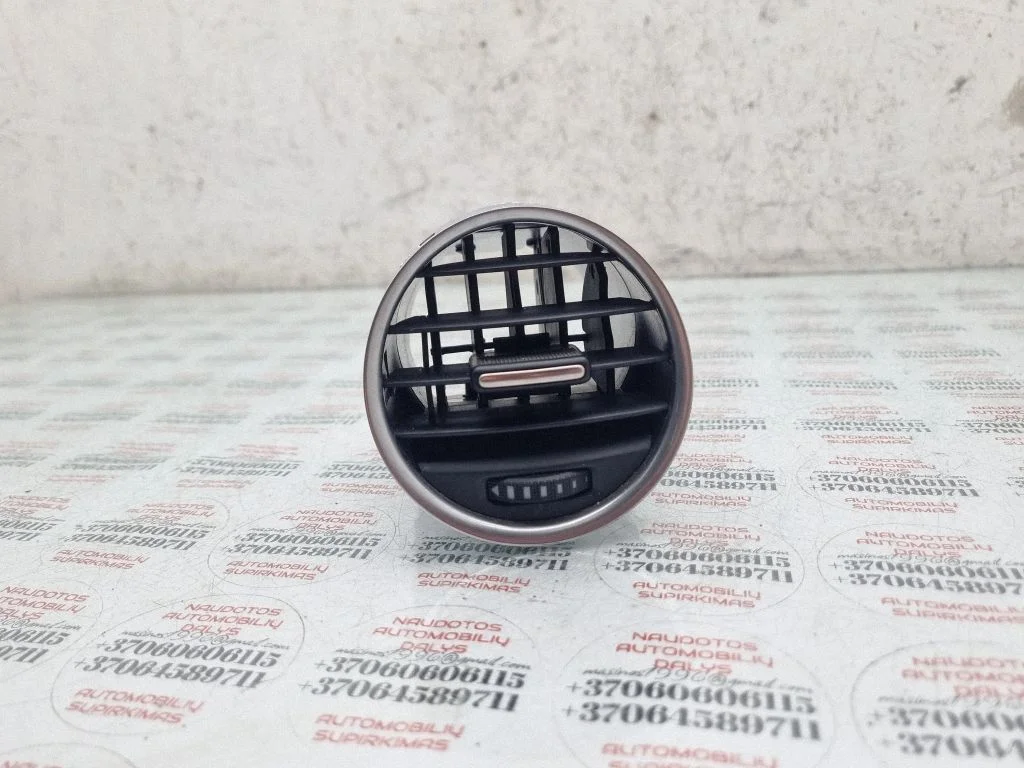Dash center air vent grill – Seat Exeo (3R) (2008-2013)