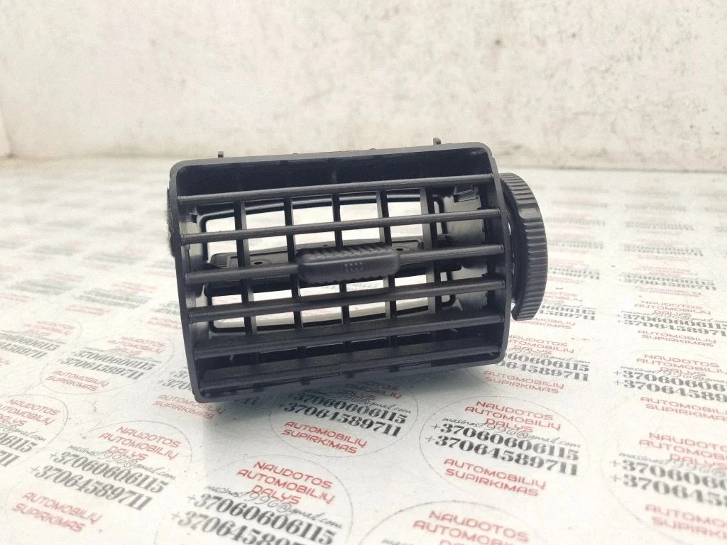 Dash center air vent grill 5Z0819728